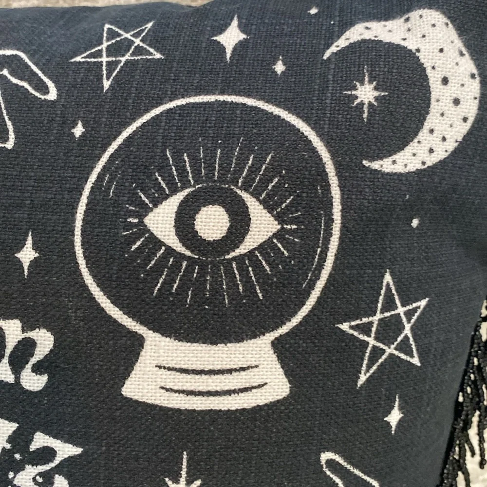 NWOT Indigo Moon Celestial Decorative Accent Pillow